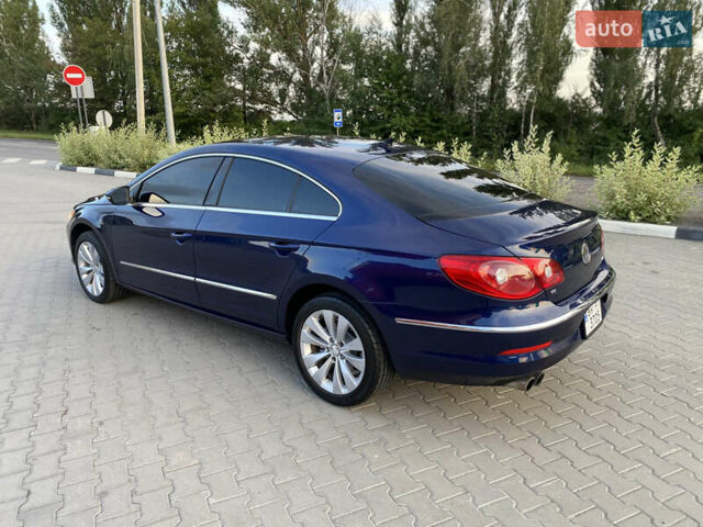 Синий Фольксваген CC / Passat CC, объемом двигателя 1.98 л и пробегом 255 тыс. км за 7777 $, фото 6 на Automoto.ua