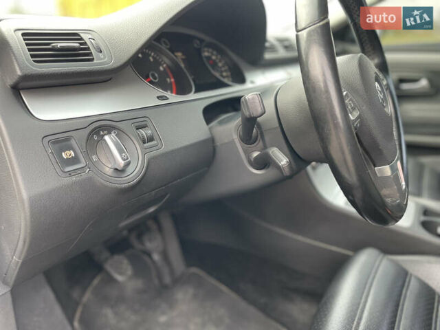 Синій Фольксваген CC / Passat CC, об'ємом двигуна 1.98 л та пробігом 190 тис. км за 7500 $, фото 14 на Automoto.ua