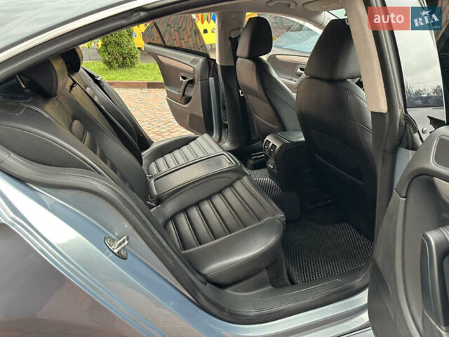 Синій Фольксваген CC / Passat CC, об'ємом двигуна 1.98 л та пробігом 307 тис. км за 6850 $, фото 147 на Automoto.ua