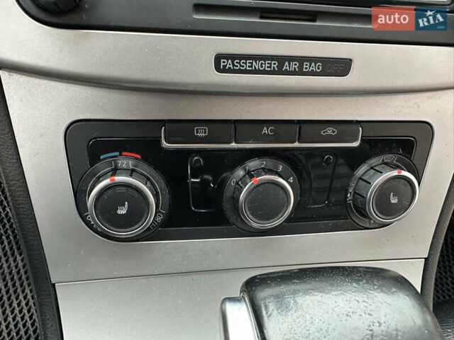 Синий Фольксваген CC / Passat CC, объемом двигателя 1.98 л и пробегом 307 тыс. км за 6850 $, фото 105 на Automoto.ua