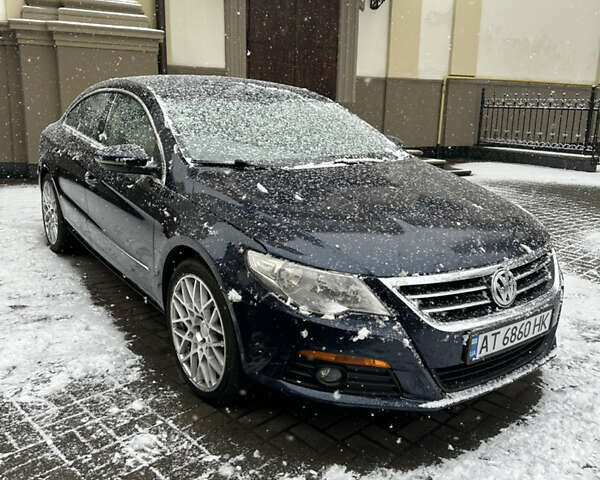 Синий Фольксваген CC / Passat CC, объемом двигателя 1.98 л и пробегом 127 тыс. км за 9000 $, фото 4 на Automoto.ua