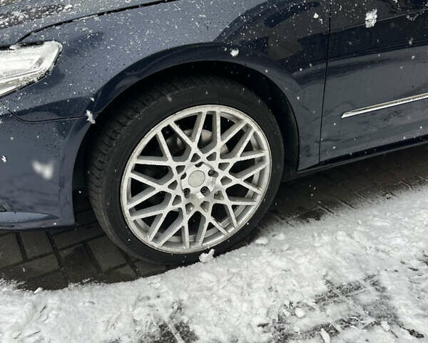 Синий Фольксваген CC / Passat CC, объемом двигателя 1.98 л и пробегом 127 тыс. км за 9000 $, фото 5 на Automoto.ua