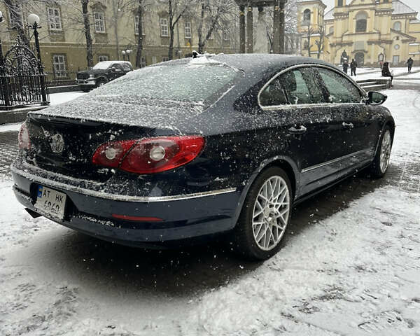 Синий Фольксваген CC / Passat CC, объемом двигателя 1.98 л и пробегом 127 тыс. км за 9000 $, фото 3 на Automoto.ua