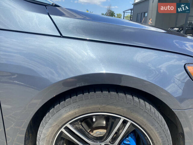 Синий Фольксваген CC / Passat CC, объемом двигателя 1.98 л и пробегом 187 тыс. км за 10000 $, фото 6 на Automoto.ua