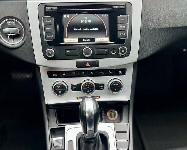 Синий Фольксваген CC / Passat CC, объемом двигателя 1.98 л и пробегом 165 тыс. км за 11700 $, фото 9 на Automoto.ua