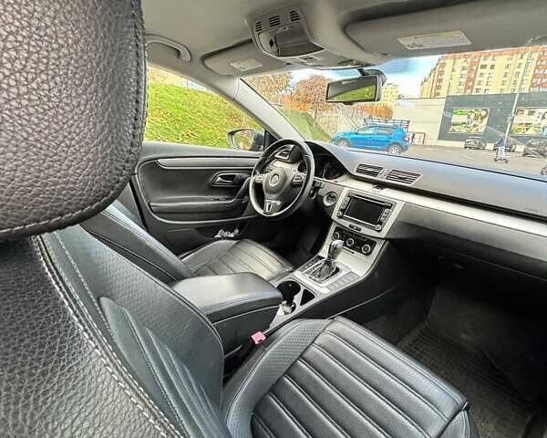 Синий Фольксваген CC / Passat CC, объемом двигателя 1.98 л и пробегом 171 тыс. км за 8500 $, фото 7 на Automoto.ua