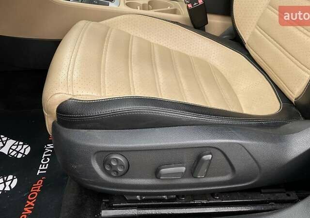 Синий Фольксваген CC / Passat CC, объемом двигателя 1.98 л и пробегом 141 тыс. км за 9500 $, фото 13 на Automoto.ua