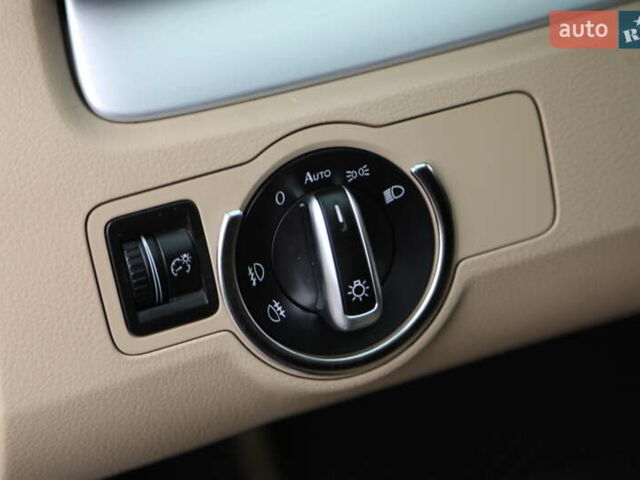 Синий Фольксваген CC / Passat CC, объемом двигателя 1.98 л и пробегом 120 тыс. км за 11000 $, фото 19 на Automoto.ua