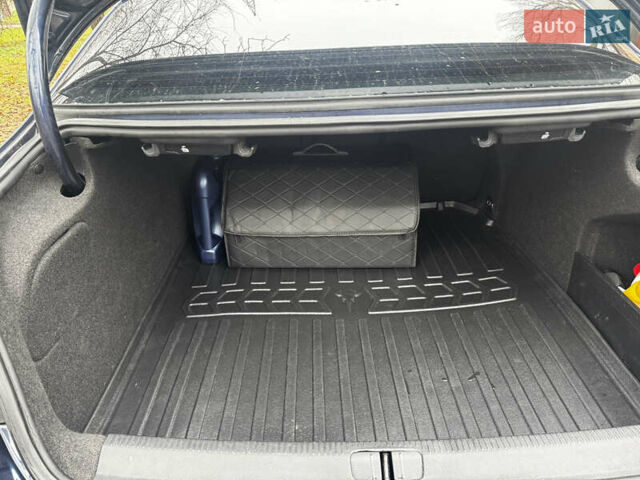Синий Фольксваген CC / Passat CC, объемом двигателя 2 л и пробегом 241 тыс. км за 9500 $, фото 4 на Automoto.ua