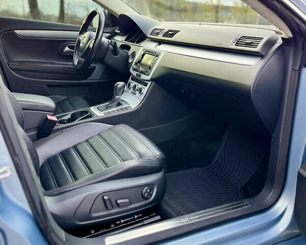Синій Фольксваген CC / Passat CC, об'ємом двигуна 1.98 л та пробігом 165 тис. км за 10950 $, фото 13 на Automoto.ua