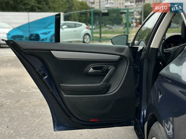 Синий Фольксваген CC / Passat CC, объемом двигателя 1.98 л и пробегом 202 тыс. км за 10999 $, фото 55 на Automoto.ua