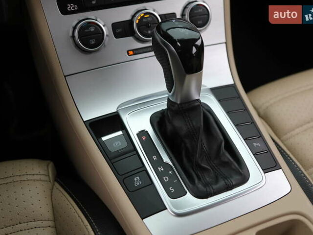 Синий Фольксваген CC / Passat CC, объемом двигателя 1.98 л и пробегом 120 тыс. км за 11000 $, фото 17 на Automoto.ua