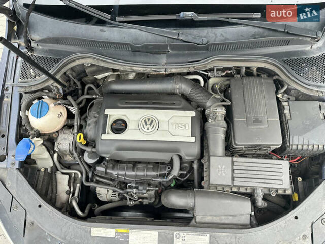 Синий Фольксваген CC / Passat CC, объемом двигателя 1.98 л и пробегом 168 тыс. км за 11200 $, фото 12 на Automoto.ua