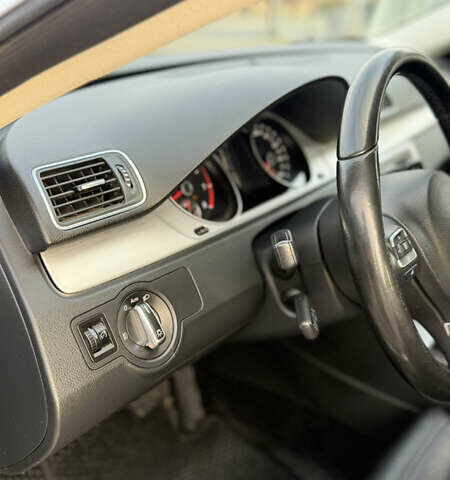Синій Фольксваген CC / Passat CC, об'ємом двигуна 1.98 л та пробігом 225 тис. км за 10700 $, фото 11 на Automoto.ua