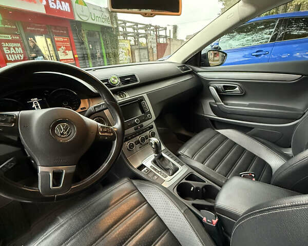 Синий Фольксваген CC / Passat CC, объемом двигателя 1.98 л и пробегом 133 тыс. км за 11000 $, фото 9 на Automoto.ua