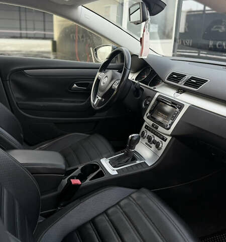 Синій Фольксваген CC / Passat CC, об'ємом двигуна 1.98 л та пробігом 225 тис. км за 10700 $, фото 13 на Automoto.ua