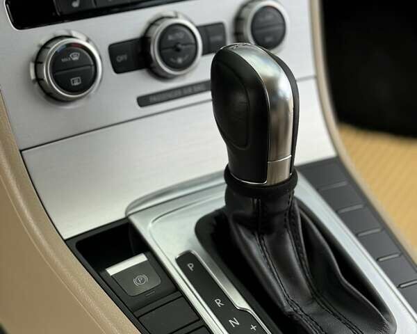 Синий Фольксваген CC / Passat CC, объемом двигателя 1.98 л и пробегом 275 тыс. км за 11200 $, фото 28 на Automoto.ua