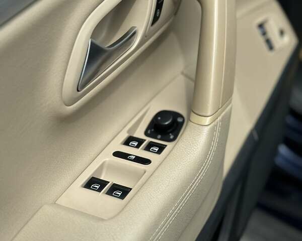 Синий Фольксваген CC / Passat CC, объемом двигателя 1.98 л и пробегом 275 тыс. км за 11200 $, фото 31 на Automoto.ua