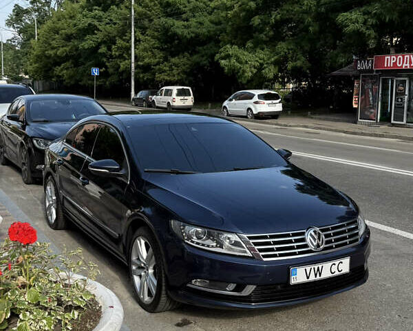 Синий Фольксваген CC / Passat CC, объемом двигателя 1.97 л и пробегом 130 тыс. км за 16000 $, фото 1 на Automoto.ua
