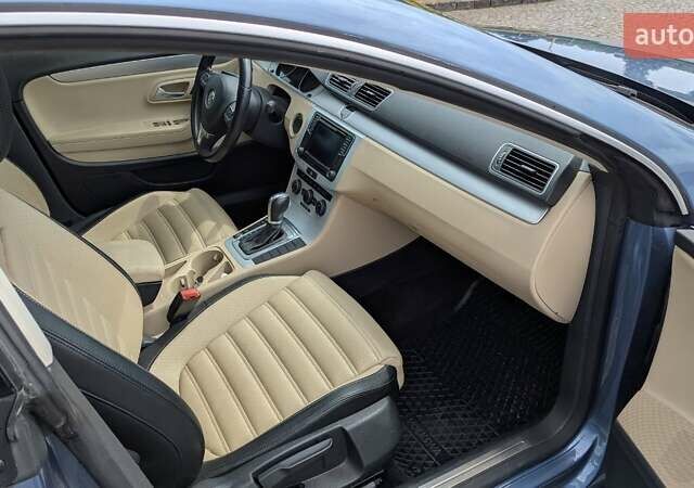 Синий Фольксваген CC / Passat CC, объемом двигателя 2 л и пробегом 56 тыс. км за 12800 $, фото 9 на Automoto.ua