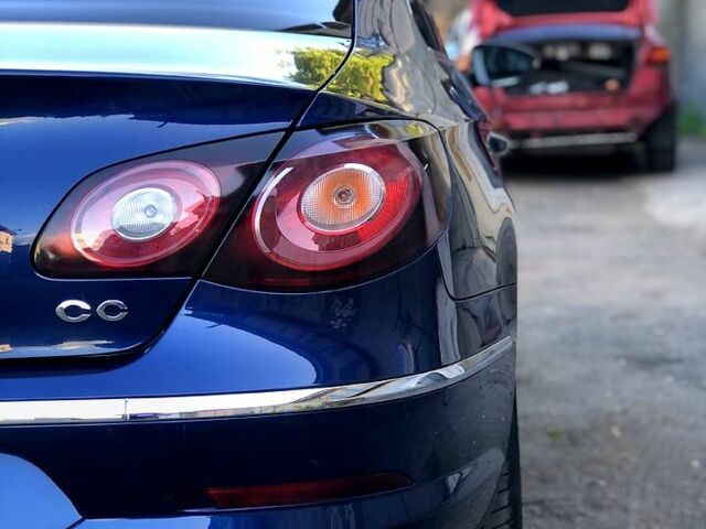 Синий Фольксваген CC, объемом двигателя 1.8 л и пробегом 203 тыс. км за 7000 $, фото 3 на Automoto.ua