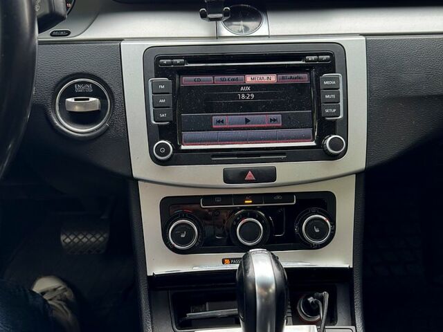 Синій Фольксваген CC, об'ємом двигуна 2 л та пробігом 205 тис. км за 7999 $, фото 7 на Automoto.ua