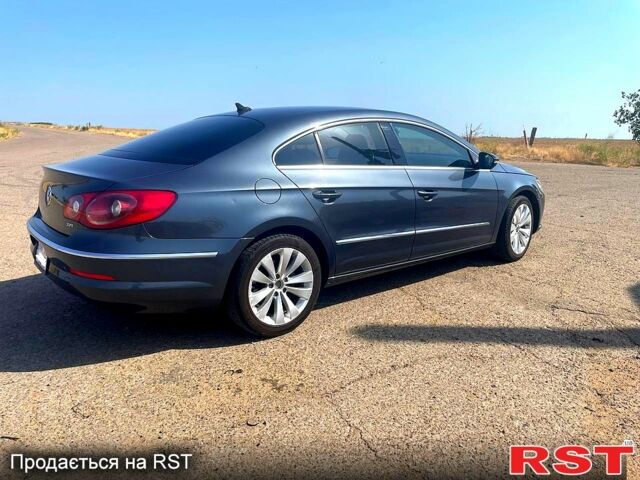 Синий Фольксваген CC, объемом двигателя 2 л и пробегом 322 тыс. км за 9000 $, фото 4 на Automoto.ua