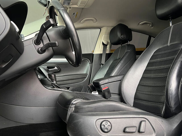 Синій Фольксваген CC, об'ємом двигуна 2 л та пробігом 162 тис. км за 11400 $, фото 9 на Automoto.ua