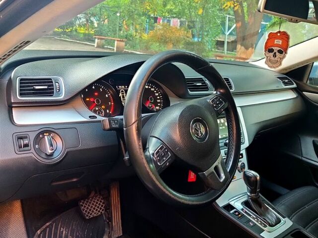 Синий Фольксваген CC, объемом двигателя 2 л и пробегом 257 тыс. км за 10500 $, фото 5 на Automoto.ua