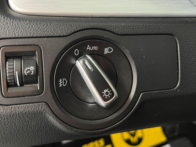 Синій Фольксваген CC, об'ємом двигуна 2 л та пробігом 162 тис. км за 11400 $, фото 15 на Automoto.ua