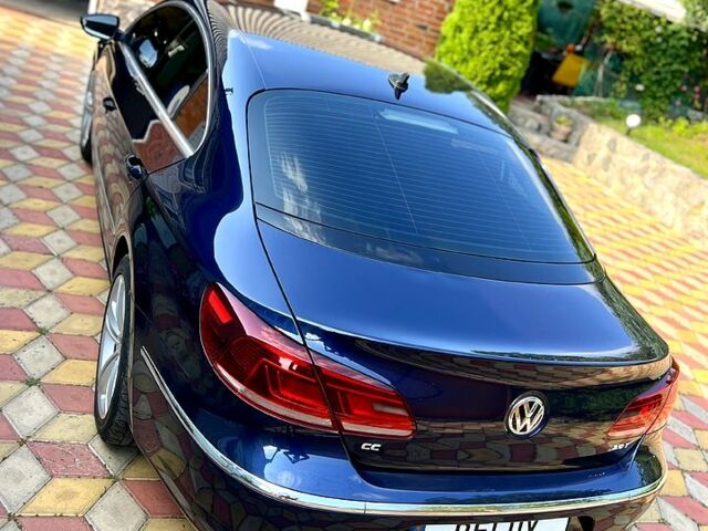 Синий Фольксваген CC, объемом двигателя 2 л и пробегом 200 тыс. км за 9998 $, фото 3 на Automoto.ua