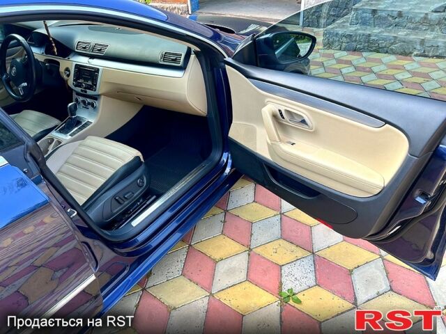 Синий Фольксваген CC, объемом двигателя 2 л и пробегом 200 тыс. км за 9998 $, фото 8 на Automoto.ua