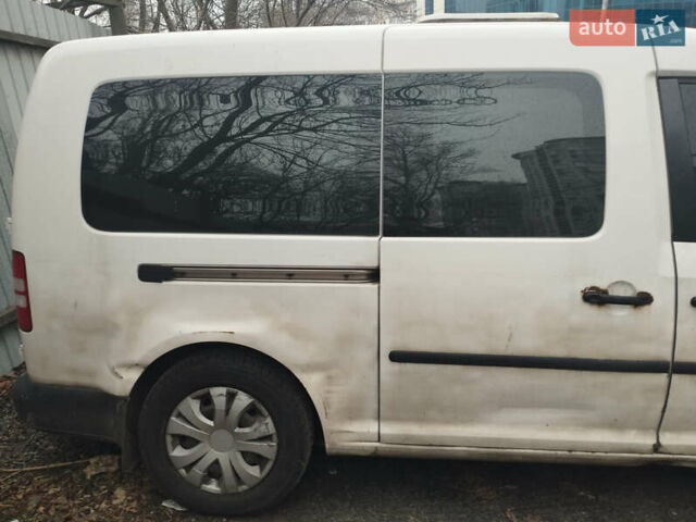 Білий Фольксваген Кадді, об'ємом двигуна 1.97 л та пробігом 288 тис. км за 13000 $, фото 2 на Automoto.ua