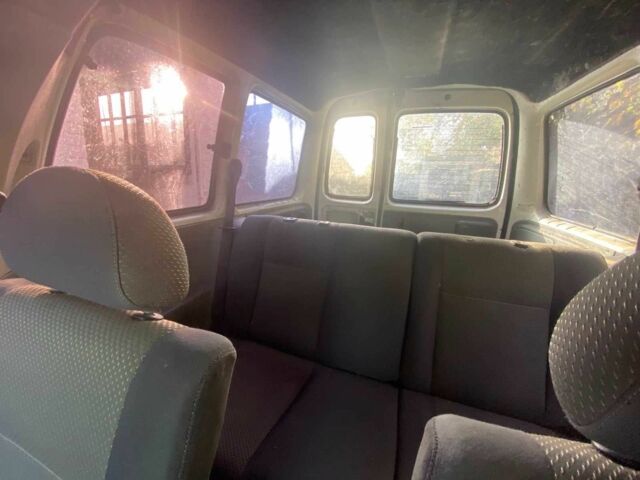 Фольксваген Кадди 1998 в Миргороде на Automoto.ua Белый Фольксваген Кадди, объемом двигателя 1.4 л и пробегом 157 тыс. км за 1500 $, фото 8 на Automoto.ua