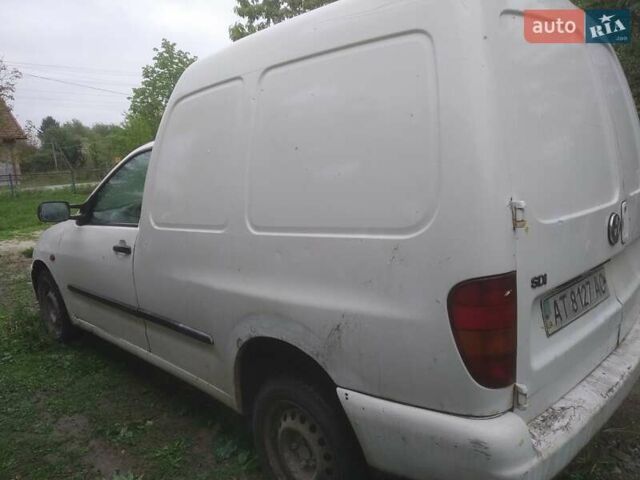 Белый Фольксваген Кадди, объемом двигателя 0 л и пробегом 225 тыс. км за 999 $, фото 2 на Automoto.ua