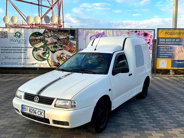 Белый Фольксваген Кадди, объемом двигателя 1.4 л и пробегом 106 тыс. км за 2300 $, фото 10 на Automoto.ua