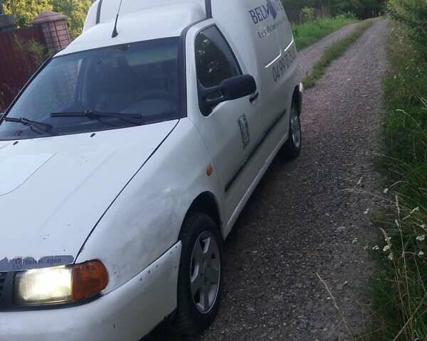 Белый Фольксваген Кадди, объемом двигателя 1.9 л и пробегом 140 тыс. км за 1400 $, фото 3 на Automoto.ua