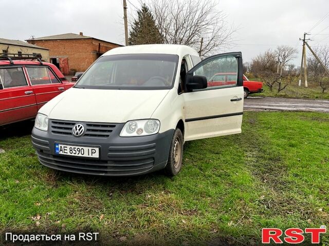 Белый Фольксваген Кадди, объемом двигателя 2 л и пробегом 315 тыс. км за 3500 $, фото 6 на Automoto.ua