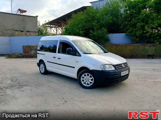 Білий Фольксваген Кадді, об'ємом двигуна 1.9 л та пробігом 297 тис. км за 5000 $, фото 2 на Automoto.ua