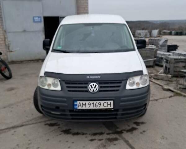 Белый Фольксваген Кадди, объемом двигателя 1.4 л и пробегом 400 тыс. км за 3300 $, фото 1 на Automoto.ua