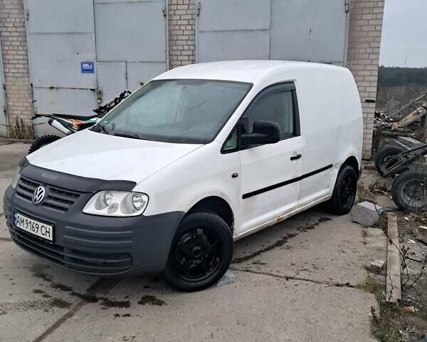 Белый Фольксваген Кадди, объемом двигателя 1.4 л и пробегом 400 тыс. км за 3300 $, фото 5 на Automoto.ua