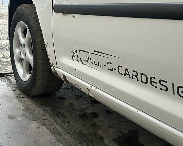 Белый Фольксваген Кадди, объемом двигателя 2 л и пробегом 400 тыс. км за 3600 $, фото 23 на Automoto.ua