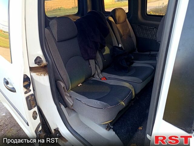 Білий Фольксваген Кадді, об'ємом двигуна 1.9 л та пробігом 350 тис. км за 5400 $, фото 3 на Automoto.ua