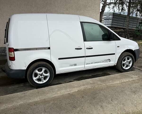 Белый Фольксваген Кадди, объемом двигателя 2 л и пробегом 400 тыс. км за 3600 $, фото 34 на Automoto.ua