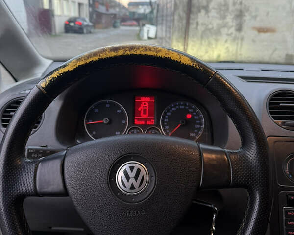 Белый Фольксваген Кадди, объемом двигателя 1.9 л и пробегом 452 тыс. км за 5500 $, фото 7 на Automoto.ua