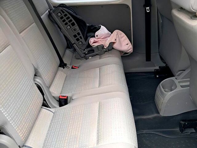 Белый Фольксваген Кадди, объемом двигателя 1.4 л и пробегом 157 тыс. км за 5000 $, фото 8 на Automoto.ua