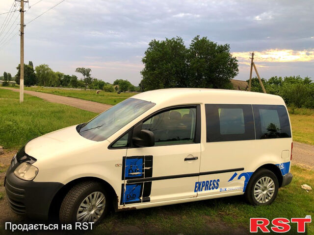 Белый Фольксваген Кадди, объемом двигателя 2 л и пробегом 358 тыс. км за 4900 $, фото 10 на Automoto.ua