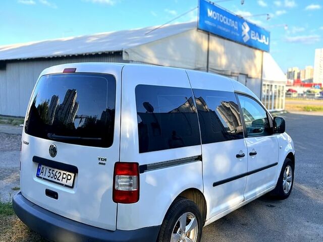 Белый Фольксваген Кадди, объемом двигателя 1.9 л и пробегом 343 тыс. км за 4850 $, фото 3 на Automoto.ua