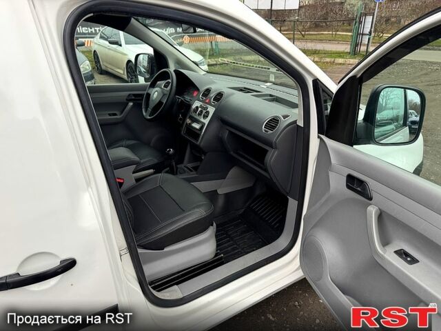 Білий Фольксваген Кадді, об'ємом двигуна 1.6 л та пробігом 292 тис. км за 6300 $, фото 10 на Automoto.ua