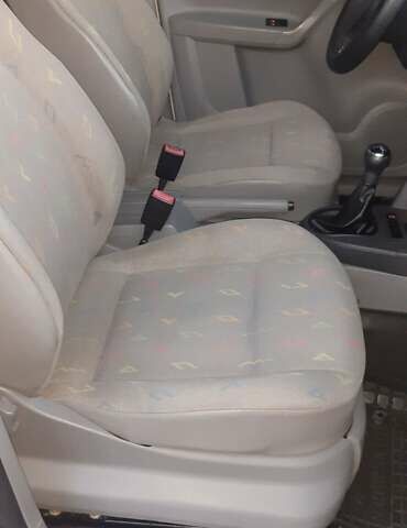 Белый Фольксваген Кадди, объемом двигателя 1.9 л и пробегом 263 тыс. км за 6900 $, фото 12 на Automoto.ua